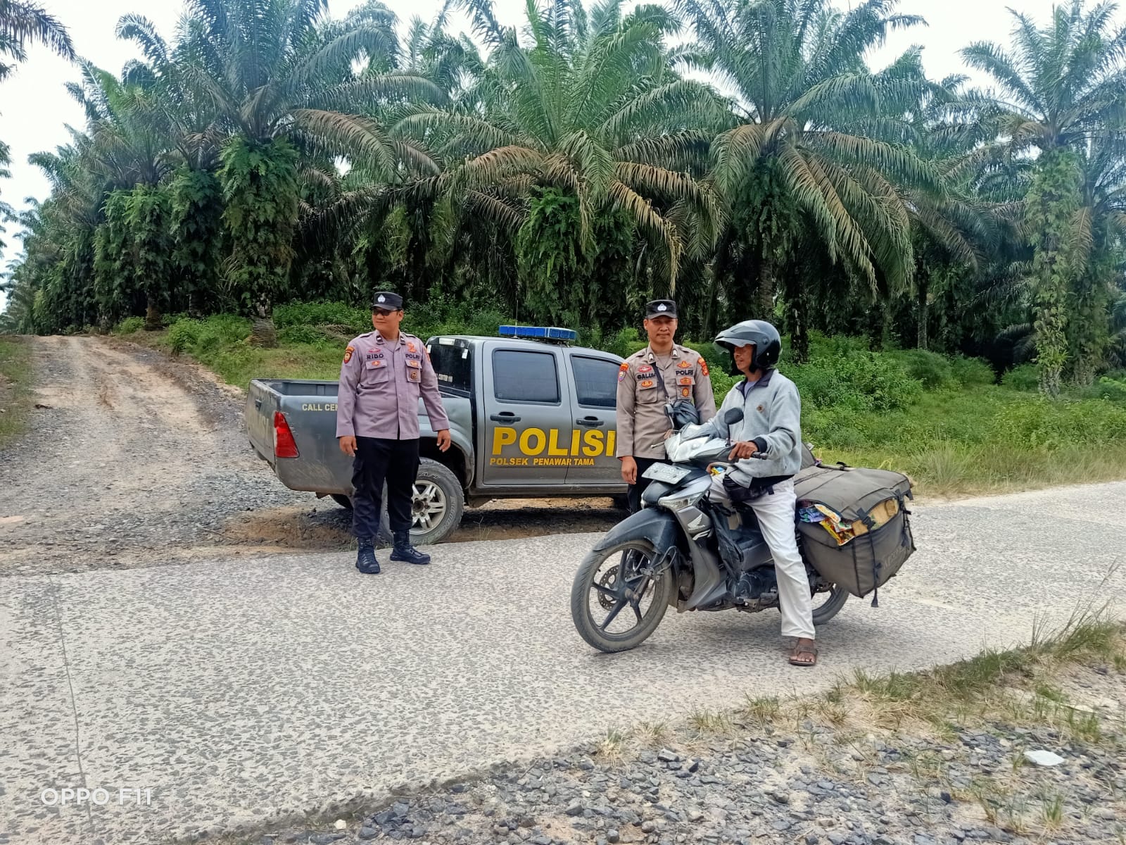 Takut Bawa Uang Banyak dan Lewat Perkebunan Sawit, Polisi Siap Mengawal Gratis!