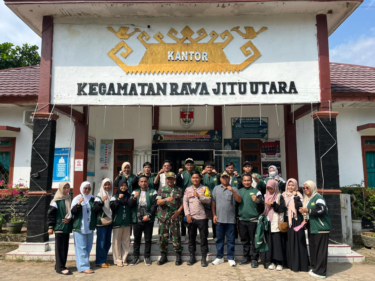 Ratusan Mahasiswa UIN RIL Lampung KKN di Rawa Jitu Utara
