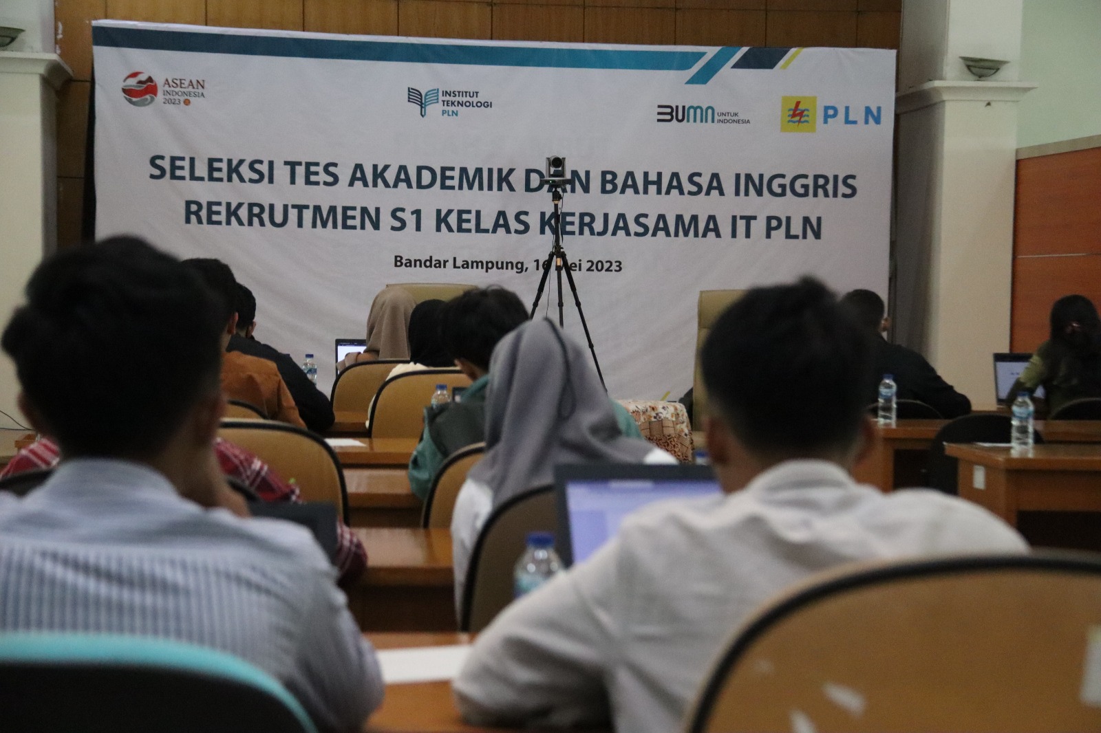 Ratusan Gen Z Ikuti Seleksi IT PLN di Lampung
