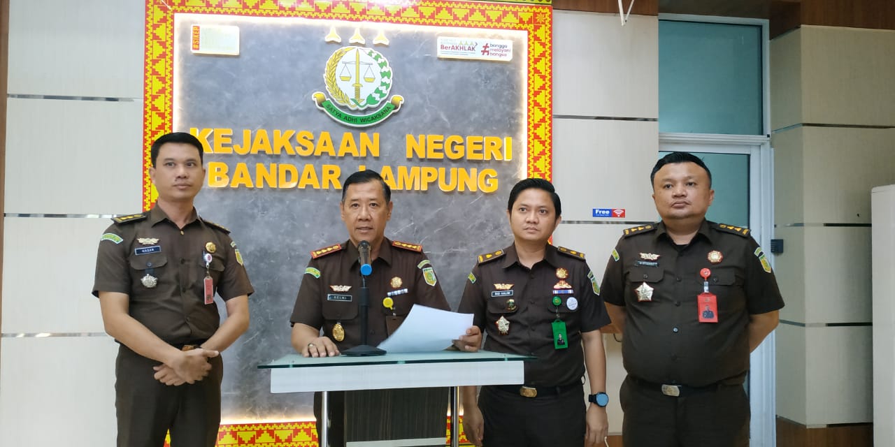Kejari Bandar Lampung Tahan Empat Tersangka Kasus Kredit Griya BNI Tanjung Karang