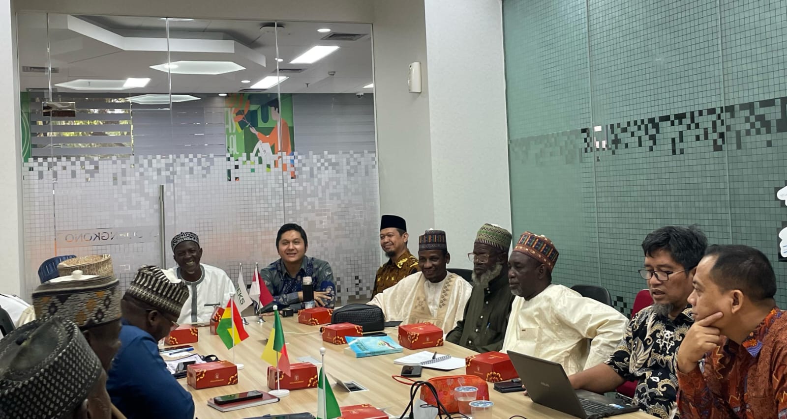 Pertemuan Dengan Delegasi Afrika Barat, Indonesia Perkuat Peran Rujukan Global Pengembangan Ekonomi Syariah