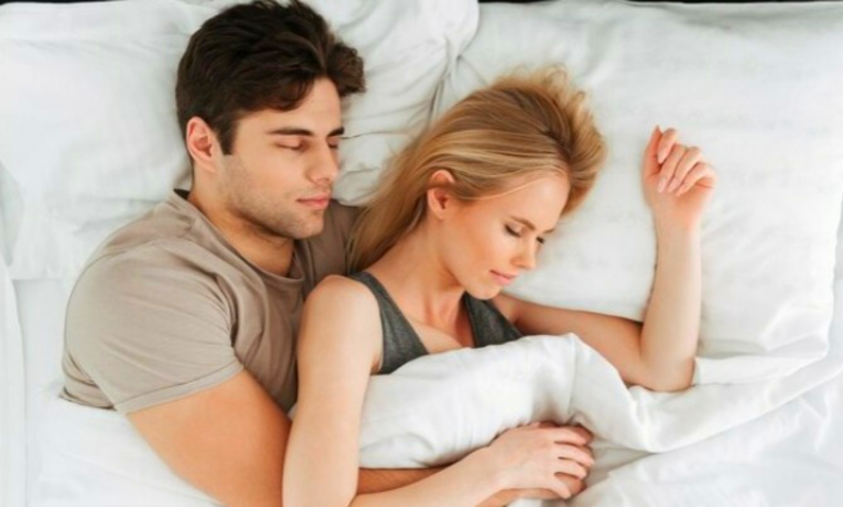 Bolehkah Berhubungan Suami-Istri di malam Puasa Ramadhan? Begini Hukum Puasanya