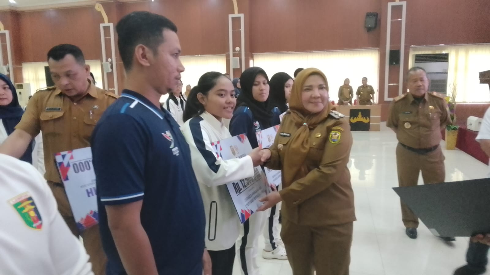 Pemkot Bandar Lampung Beri Bonus ke Atlet Pemenang Medali di PON 2024