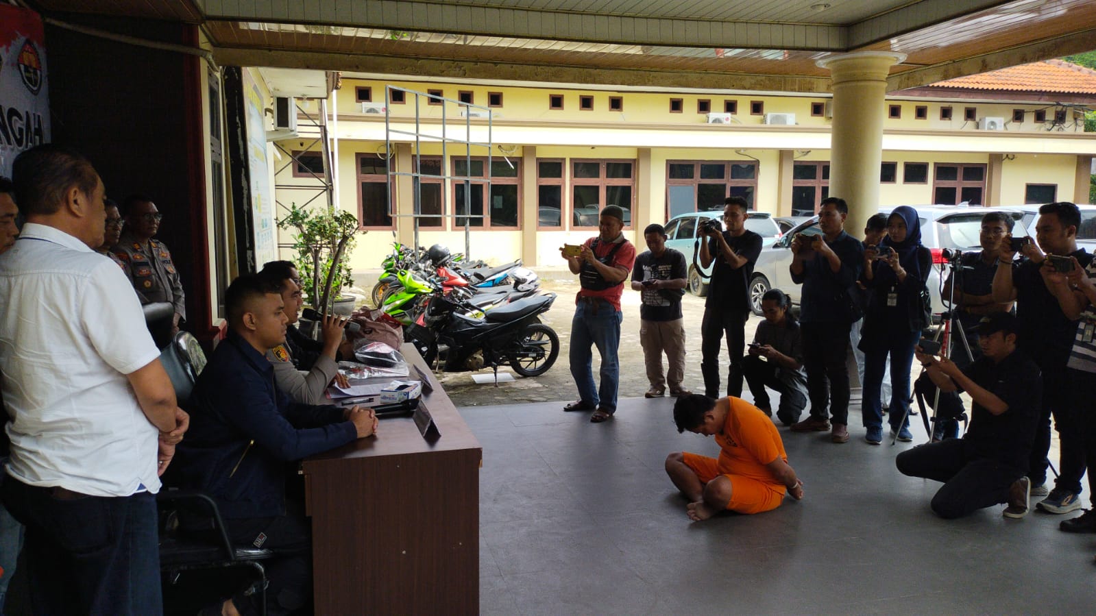 Bunuh Mantan Istri, PR Terancam Hukuman Mati, Perbuatannya Sadis!