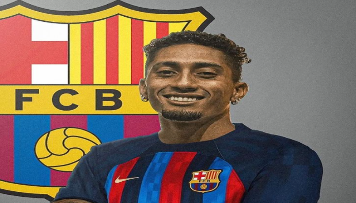 Barcelona Resmi Meminang Raphinha dari Leeds United