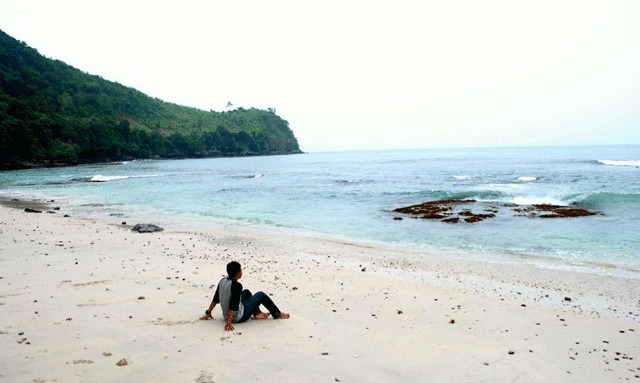 Pantai Slimpuyang, Hidden Gem dari Lampung Selatan yang Jarang Diketahui