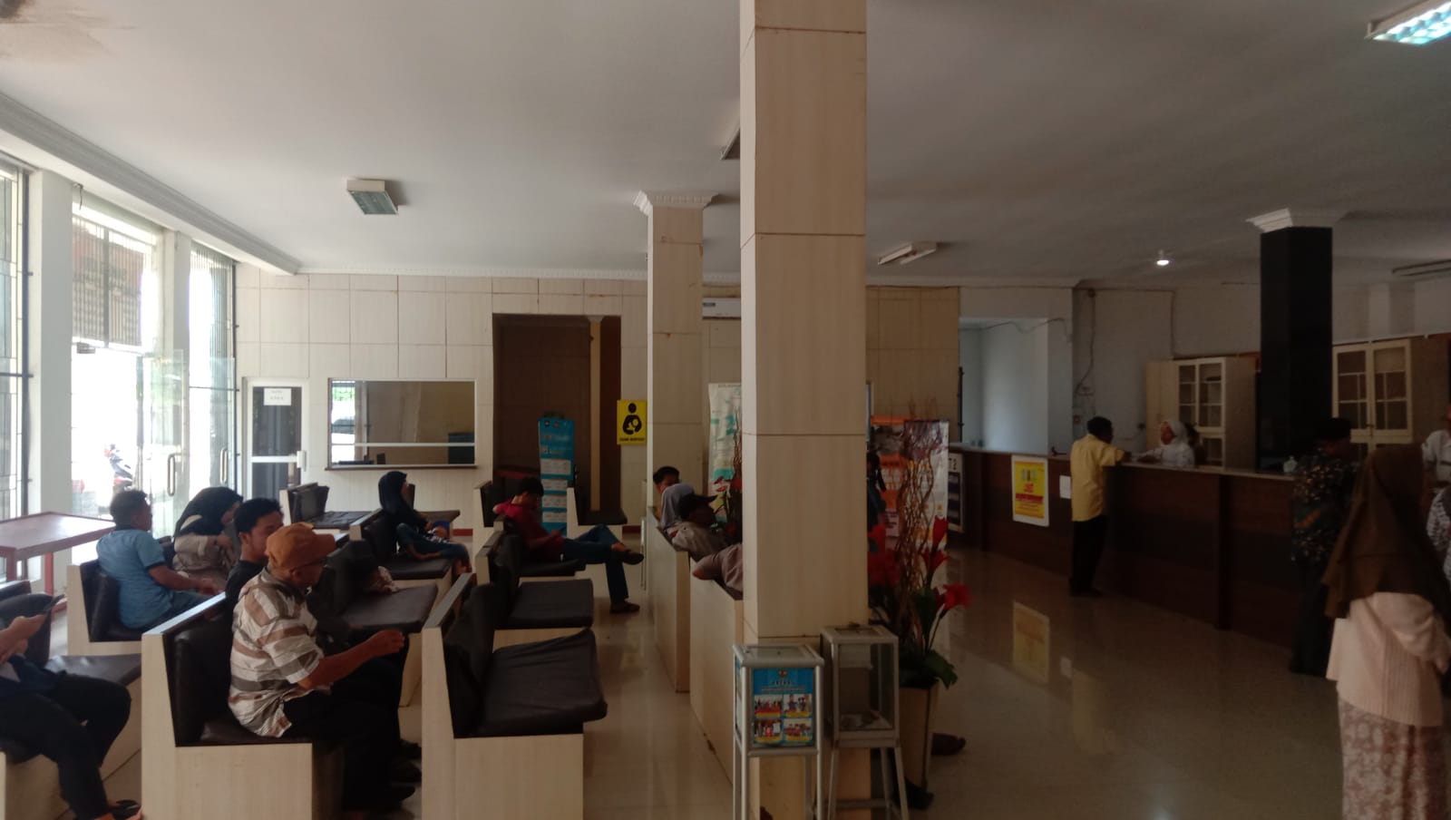 Antusias Warga Pesbar Sambut Program Pemutihan Pajak Kendaraan Bermotor