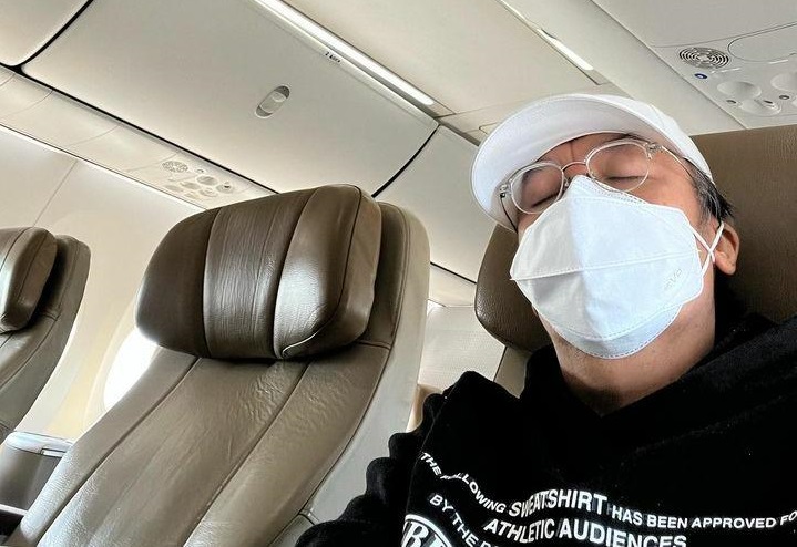 Ari Lasso Unggah Rasa Kesal Ditinggal Pesawat Batik Air di Singapura: Ini Sangat Tidak Enak..