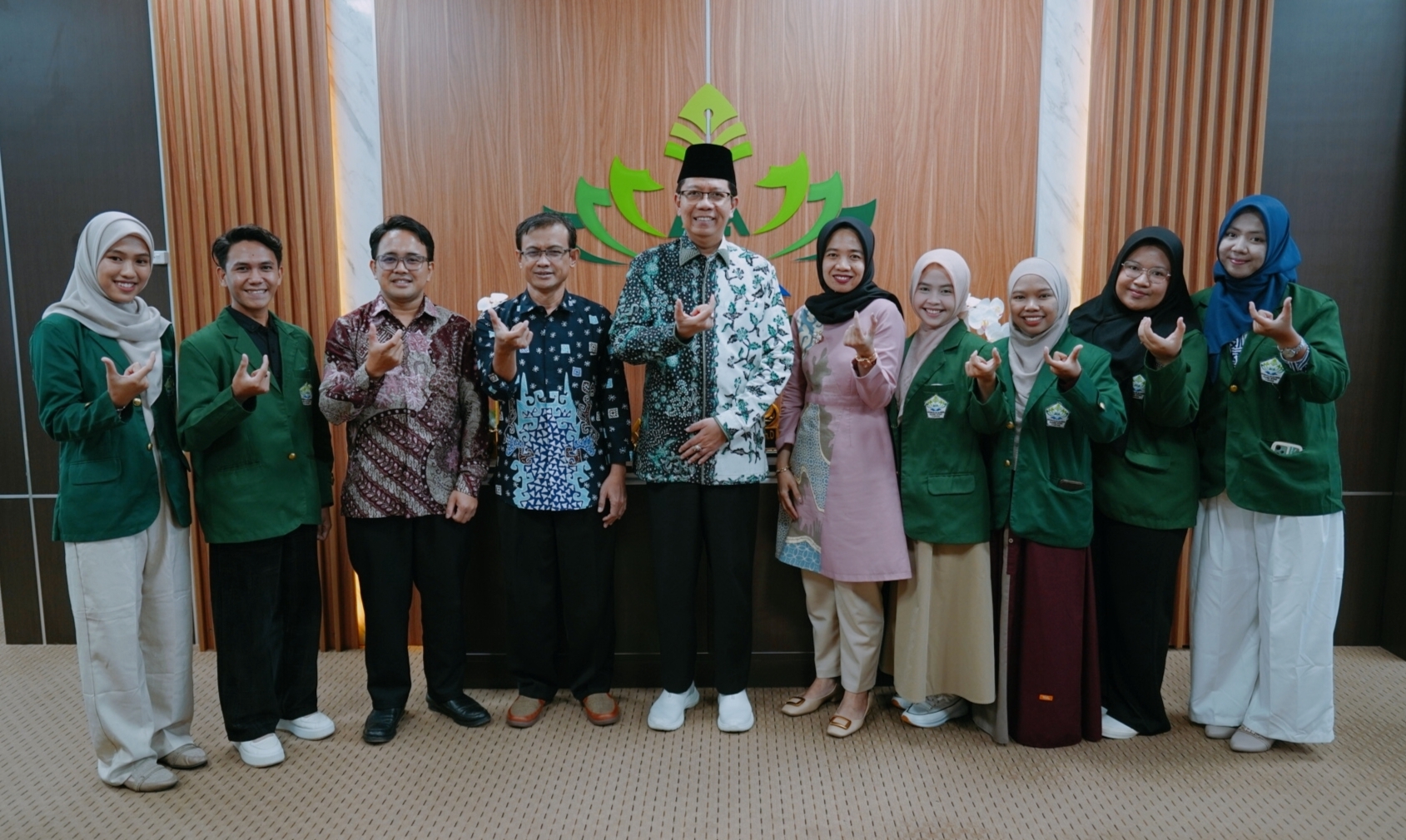 Enam Mahasiswa UIN RIL Siap Jalani Student Exchange Program ke Thailand dan Taiwan