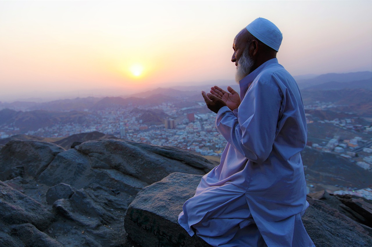 Rasakan Dahsyatnya Rutin Membaca Ayat Seribu Dinar dan Doa Nabi Yusuf