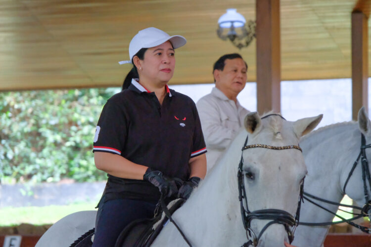 Prabowo Ajak Puan Berkuda di Hambalang, Ini yang Mereka Bicarakan Empat Mata