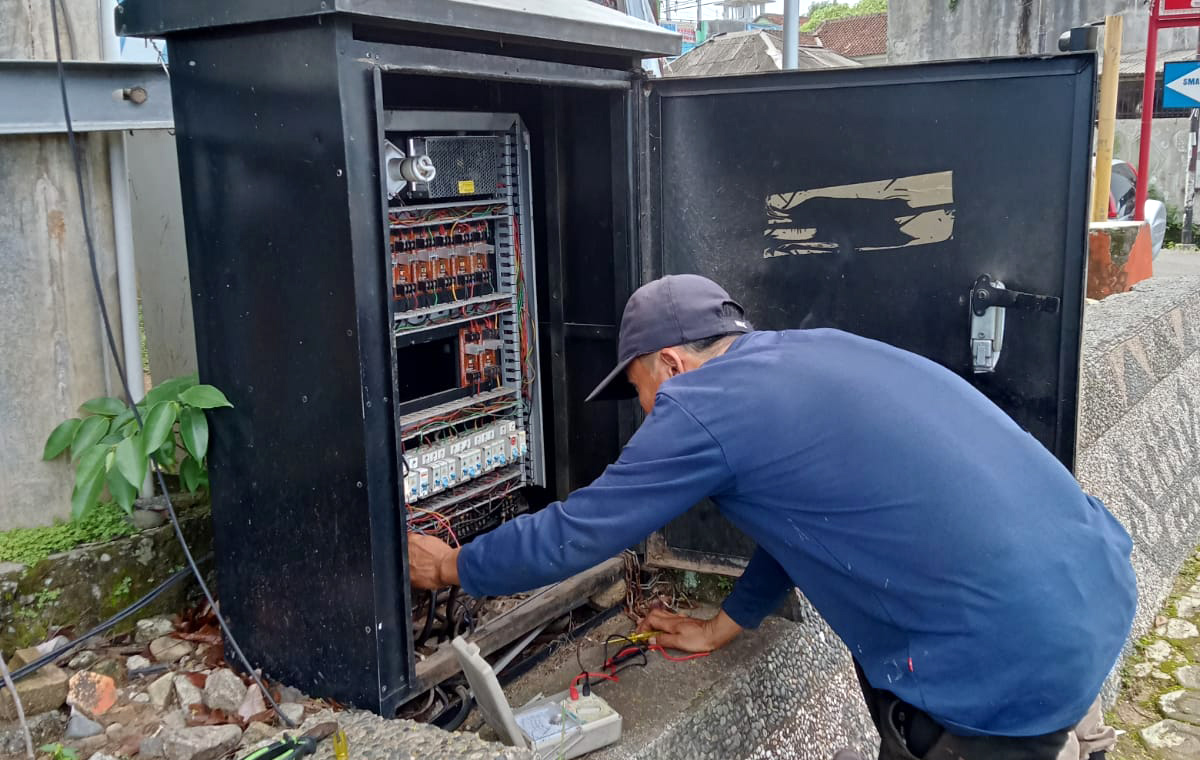 Tiga Minggu Traffic Light di Tanggamus Lampung Padam, Ternyata Karena Ini