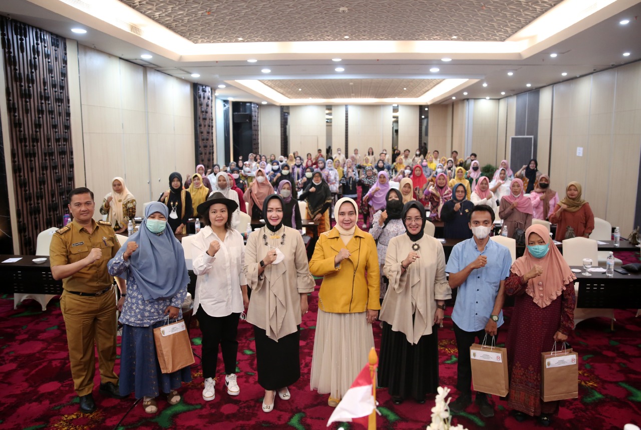 Riana Sari Arinal Buka Pembinaan Industri Kecil dan Menengah Tapis Lampung, Kerajinan Lampung Pameran di Turki