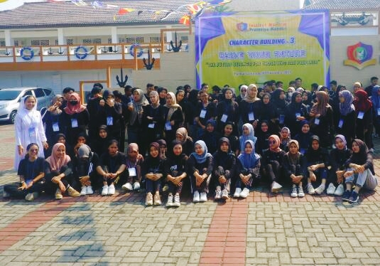 Melalui Character Building Ke-3, IMPM Lampung Bekali Mahasiswa untuk Menjadi Lulusan Siap Kerja