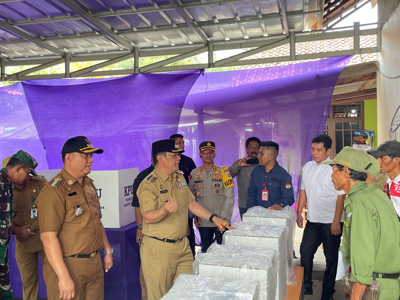 Pastikan Kesiapan Pemilu 2024, Forkopimda Tubaba Cek TPS