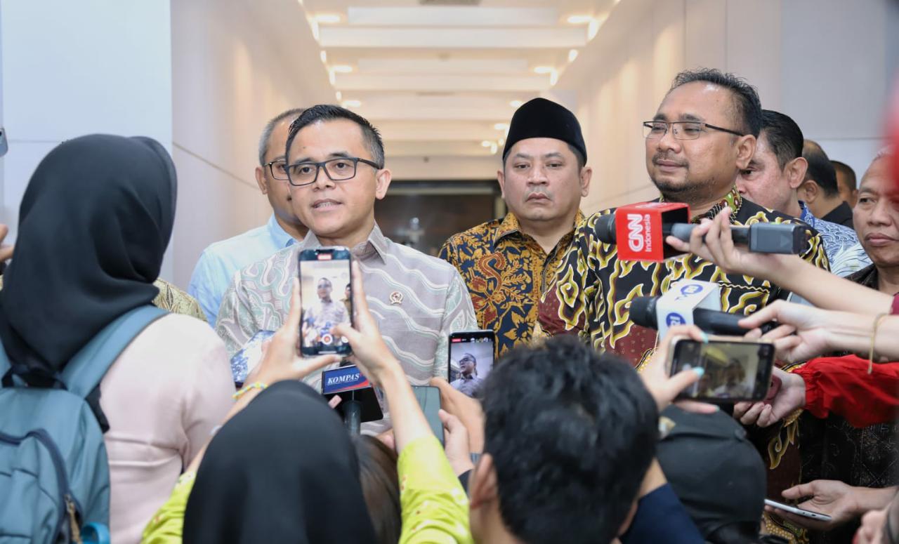 Kabar Baik! Sesuai Instruksi Presiden, Tidak Ada PHK Massal 2,3 Juta Honorer
