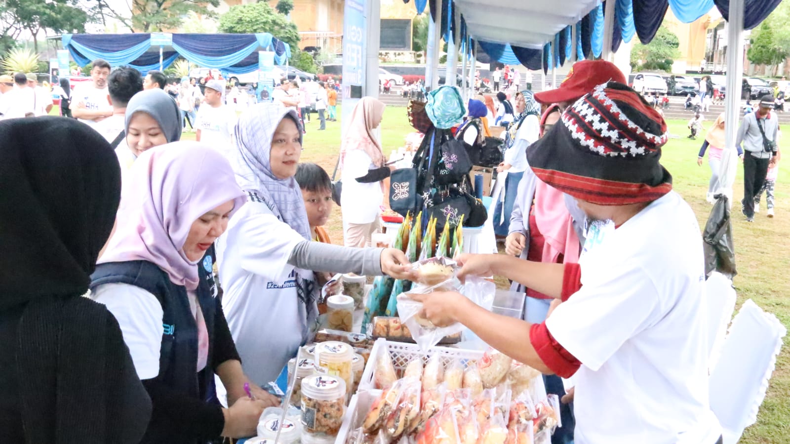 HUT Ke-25 Kementerian BUMN Sertakan Pelaku UMK, PLN Dukung BUMN Kembangkan Potensi UMK Lewat Jalan Sehat