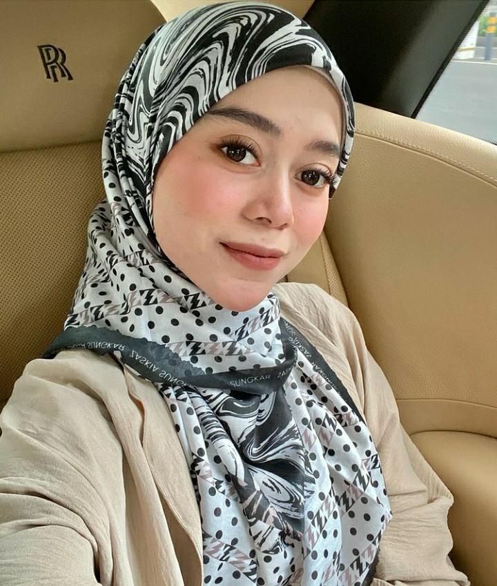 Dikabarkan Sudah Pulang dari Rumah Sakit, Ahli Bedah Ungkap Kemungkinan Pita Suara Lesti Kejora Rusak