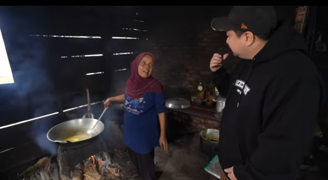 Warung Nasi Tiwul Bu Suti, Kuliner Hidden Gems Legendaris Lampung Bernuansa Pedesaan Pertahankan Jumat Berkah