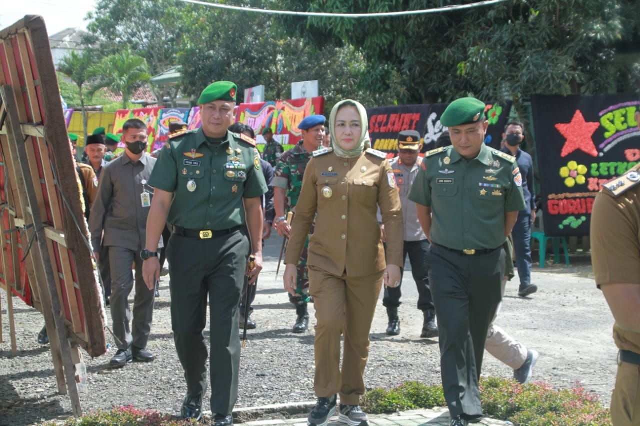 Lepas Sambut Dandim 0426 Tulang Bawang Berjalan Penuh Haru