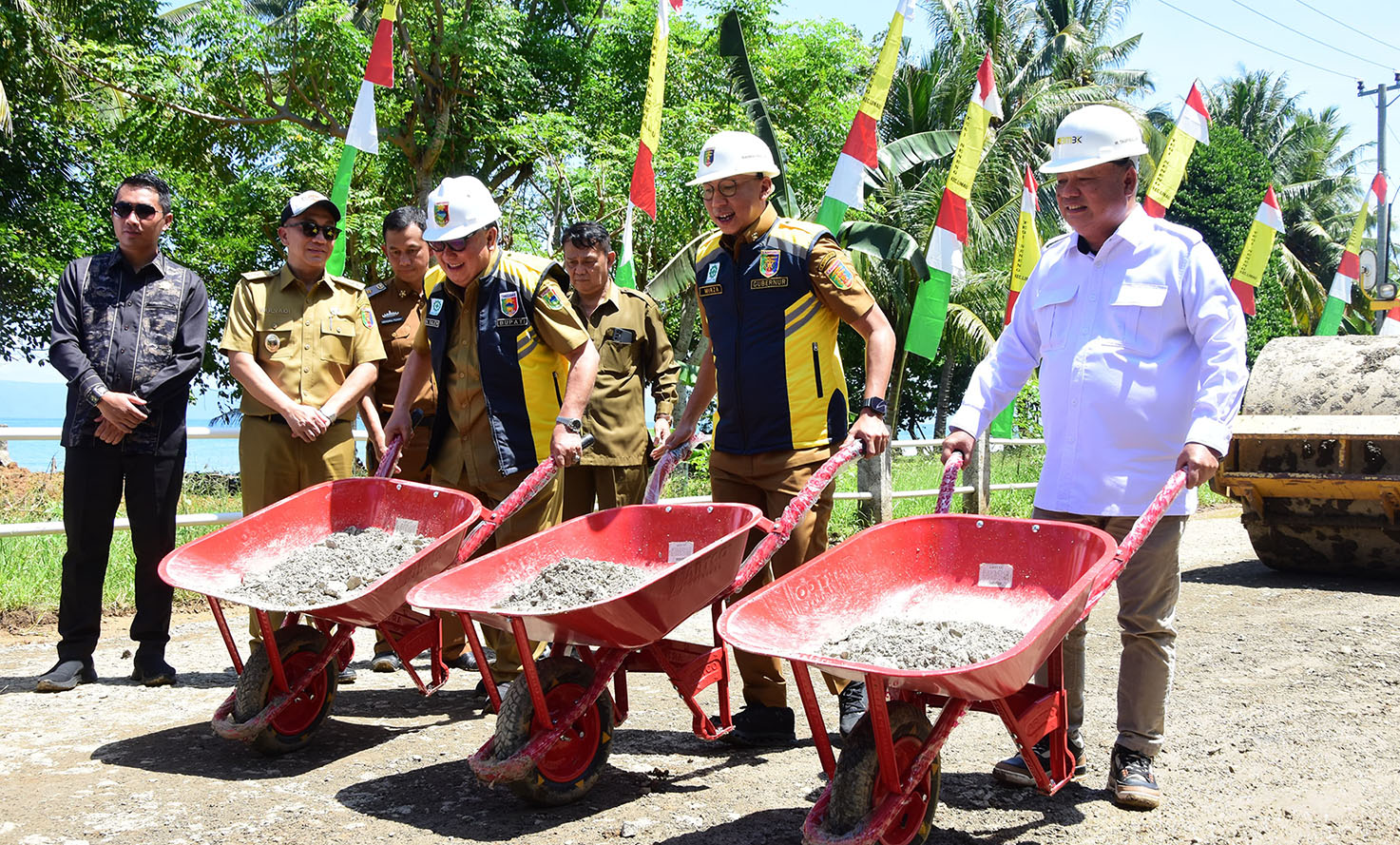 Kunker ke Tanggamus, Gubernur Lampung Groundbreaking Pembangunan Jalan Provinsi Ruas Sukaramara - Kuripan