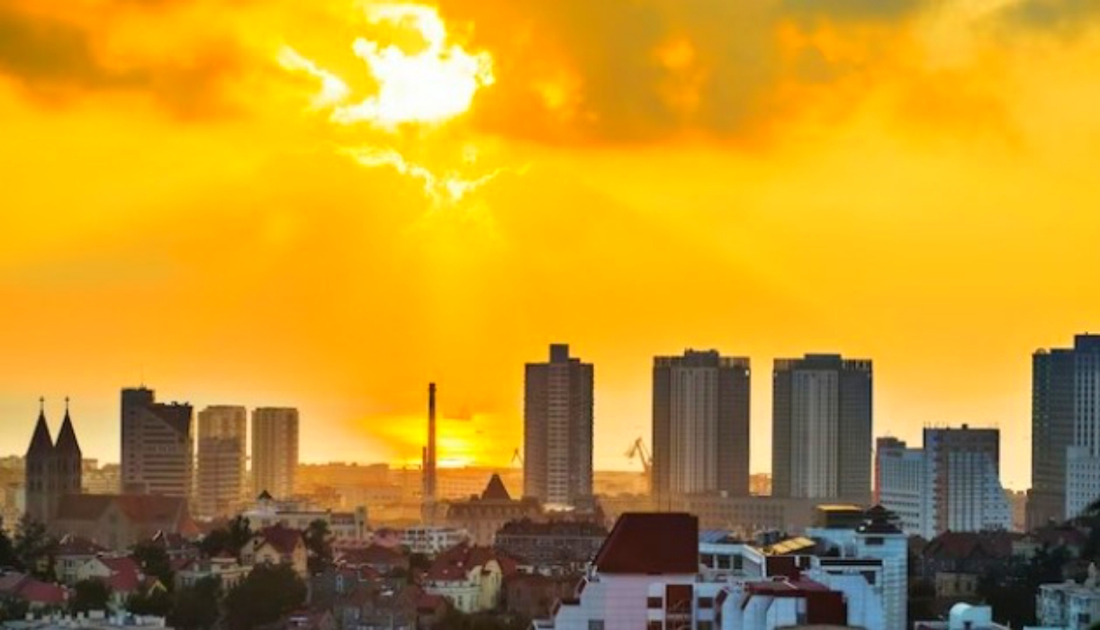 Update 20 Daerah Dengan Suhu Panas Maksimum Tertinggi, Bagaimana Dengan Lampung dan Jawa Tengah?