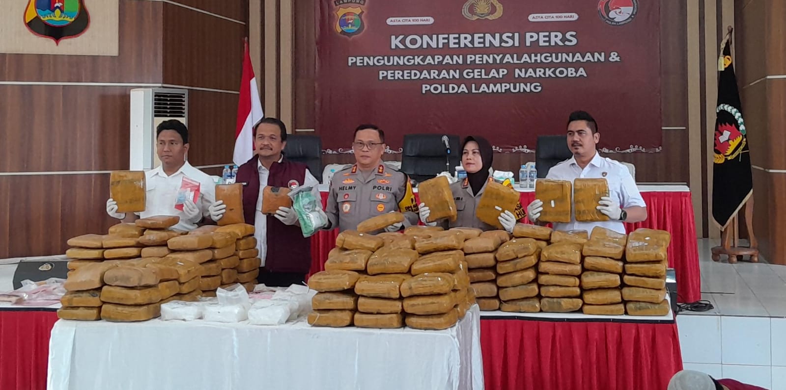 Polda Lampung Ungkap 159 Kasus Narkoba, Sebanyak 215 Tersangka Diringkus