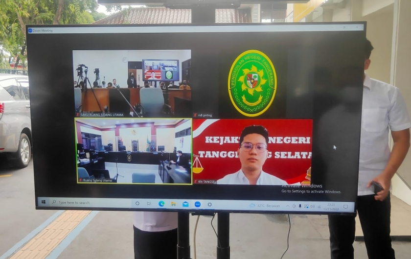 Dikenakan Vonis 10 Tahun, Indra Kenz Ajukan Banding