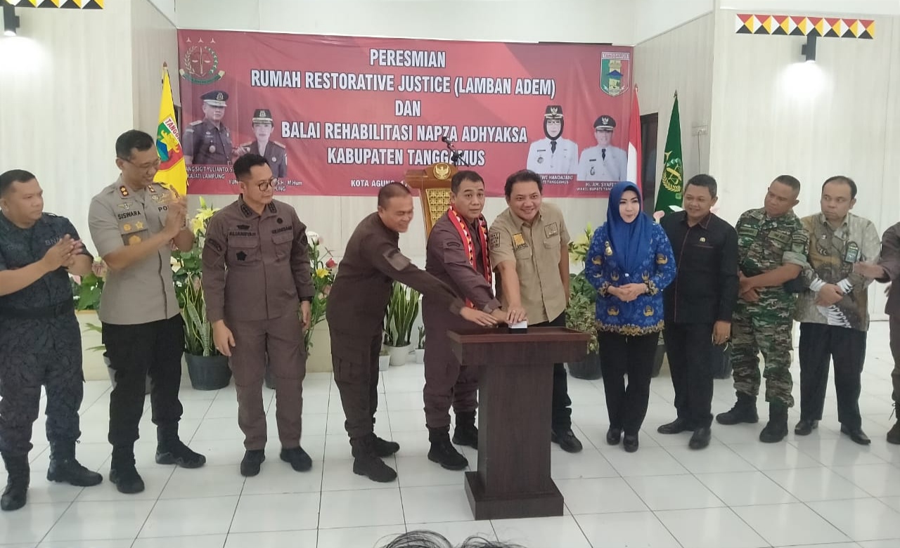 Kajati Resmikan 298 Rumah Restorative Justice dan Balai Rehabilitasi Napza Adhyaksa Tanggamus