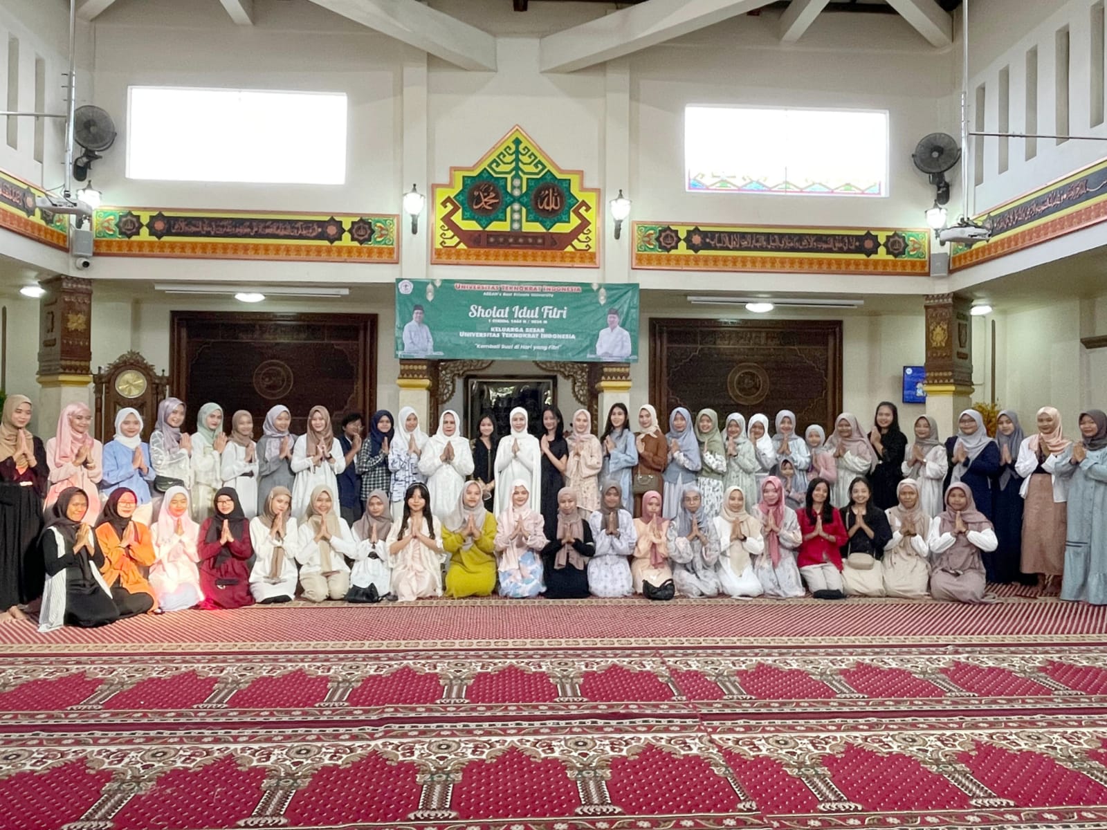Khidmat Pelaksanaan Salat Ied di Masjid Asmaul Yusuf Teknokrat