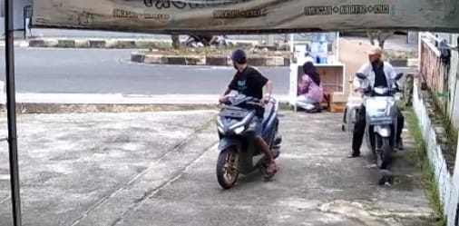 Motor Honda Genio Raib Digondol Maling di Sumur Putri, Aksi Terekam CCTV
