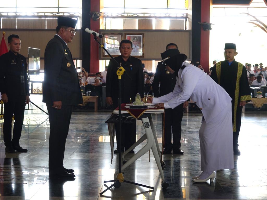 Bupati Lamteng Lantik 82 Kepala Kampung