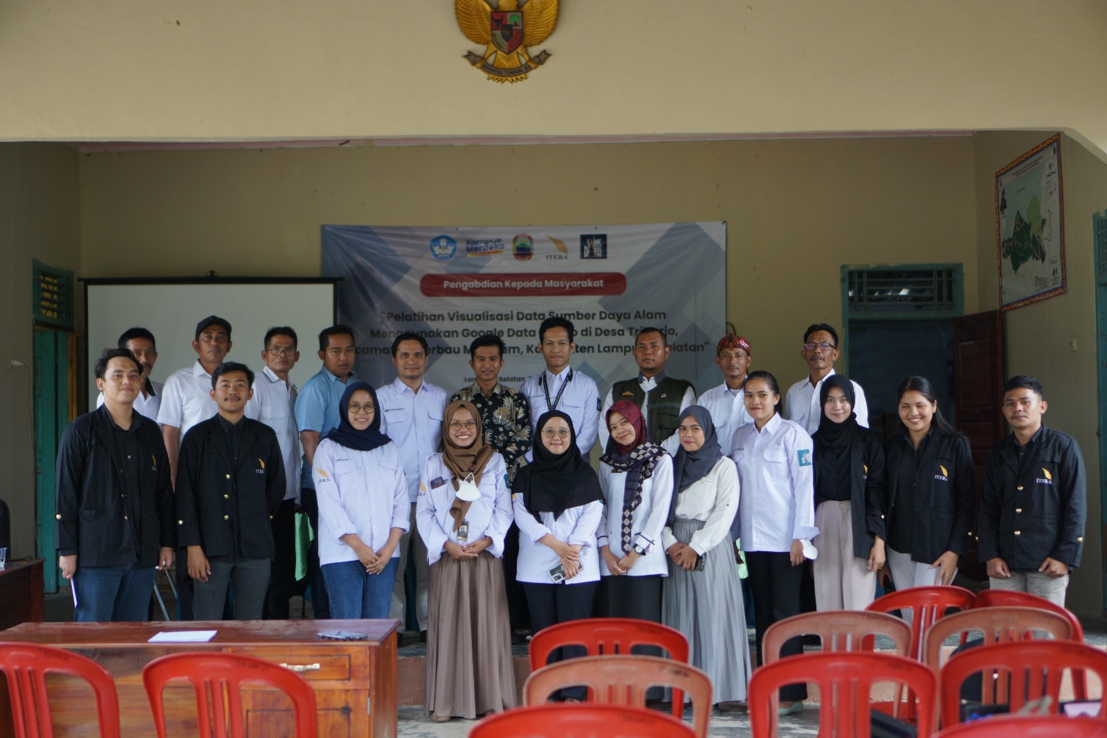 Sains Data Itera Berikan Pelatihan Visualisasi Data Sumber Daya Alam Menggunakan Google Data Studio