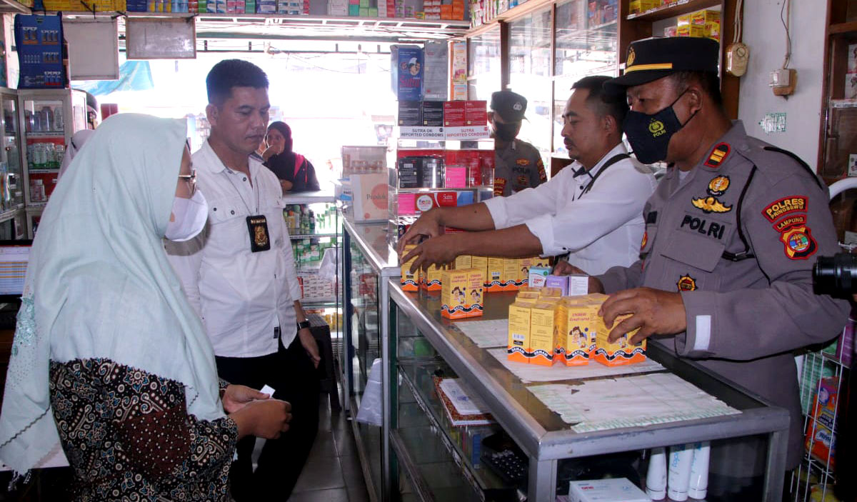 Kapolres Pringsewu: Jual Obat yang masuk Daftar Tarik, Proses Hukum!