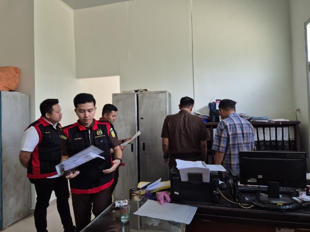 Kejari Lamsel Naikkan Status Kasus Dugaan Korupsi Beras Bulog ke Penyidikan