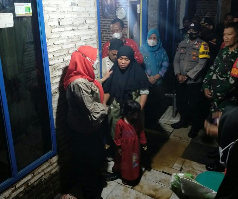 Hendak Ambil Mainan yang Jatuh Drainase, Bocah 6 Tahun Ini Tersangkut di Gorong-gorong