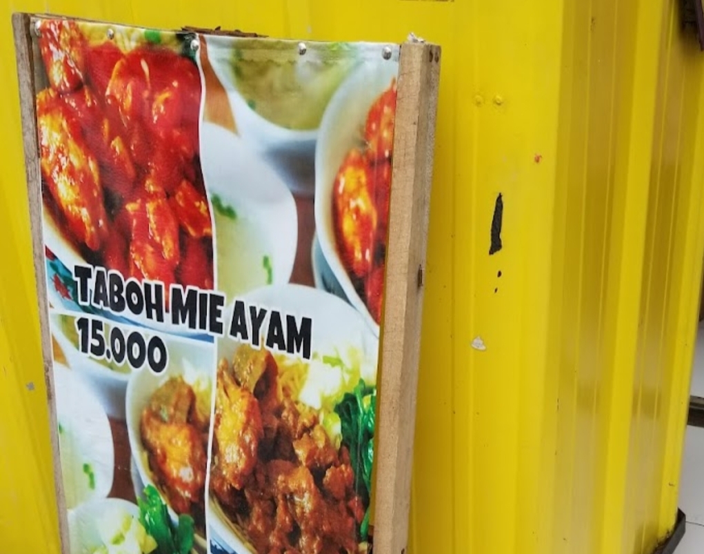Bikin Nagih! Mie Ayam Kuah Medok, Pas Banget Buat Penggemar Pedas
