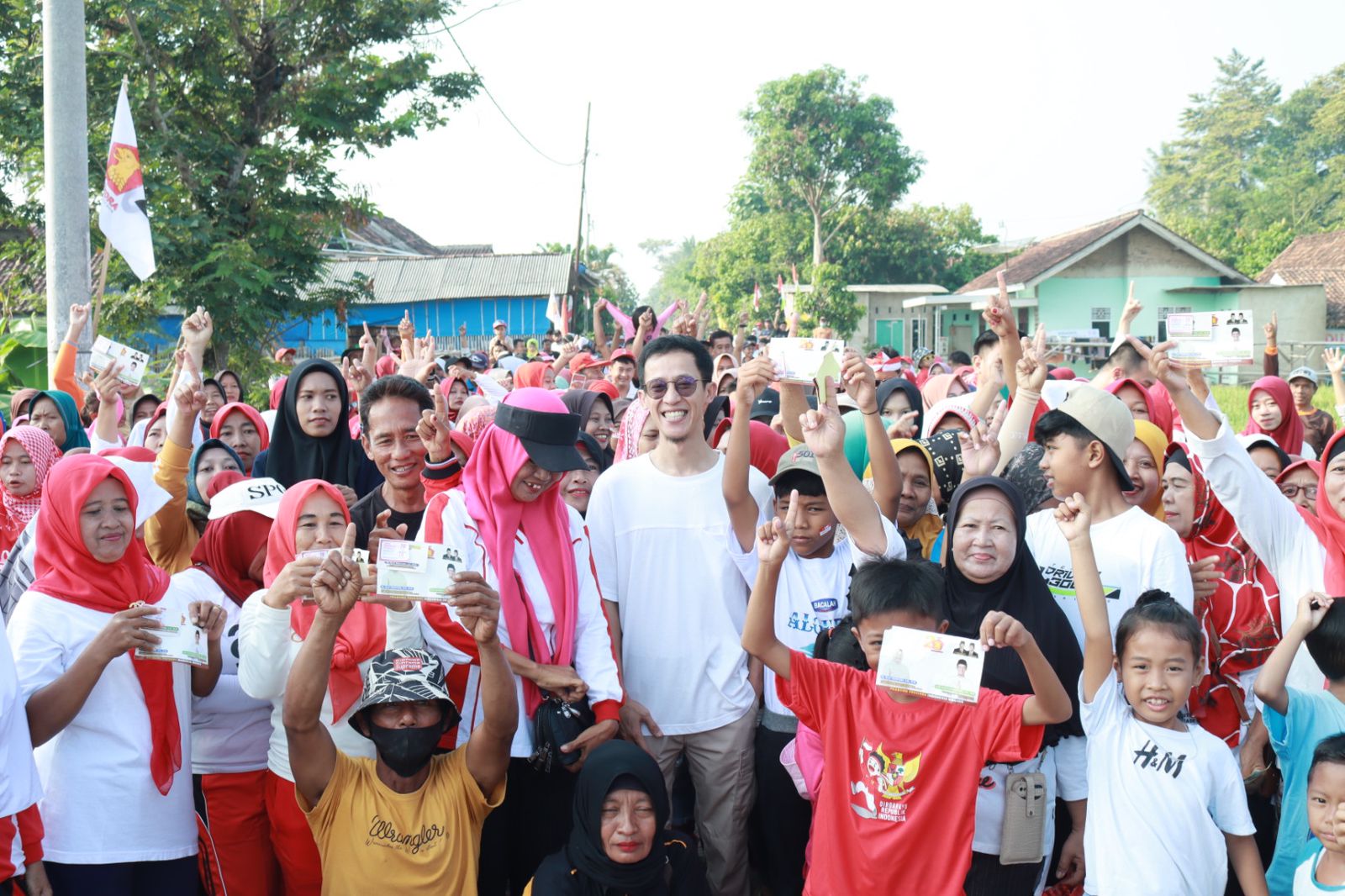 Ribuan Warga Pekon Wonosari Ramaikan Jalan Sehat HUT RI Ke-78 Tahun Dari Wakil Sekertaris DPD Partai Gerindra