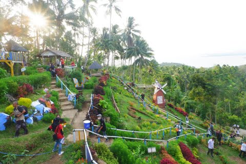 Mengintip Indahnya Objek Wisata Teropong Kota Kalianda yang Sejuk dan Memanjakan Mata