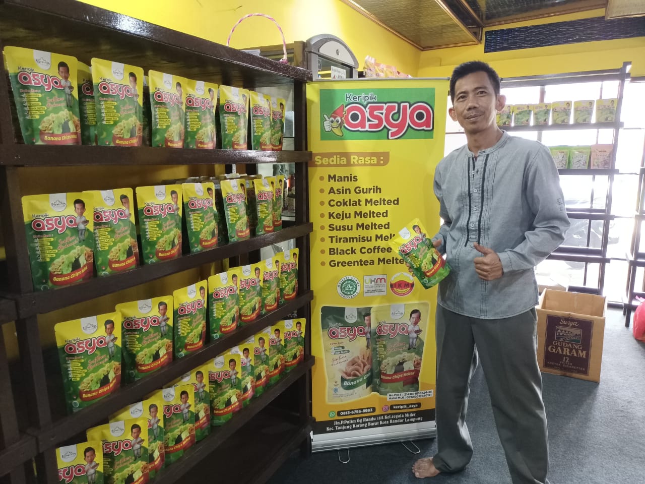 Cari Cemilan Berkualitas? Yuk Cobaiin Renyahnya Keripik Asya