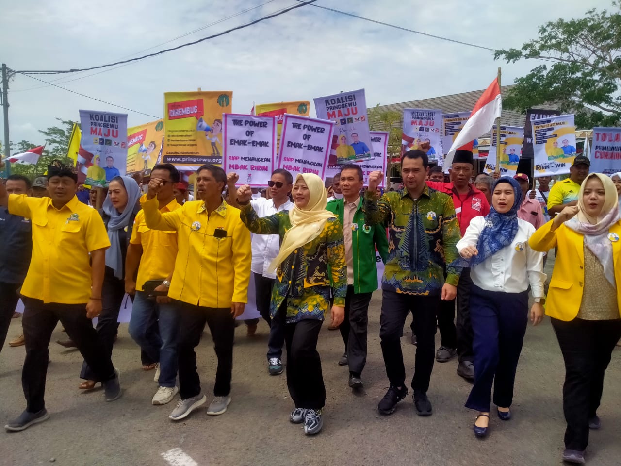 Daftar ke KPU, Ririn Kuswantari - Wiriawan Sada Usung Tagline Pringsewu Maju