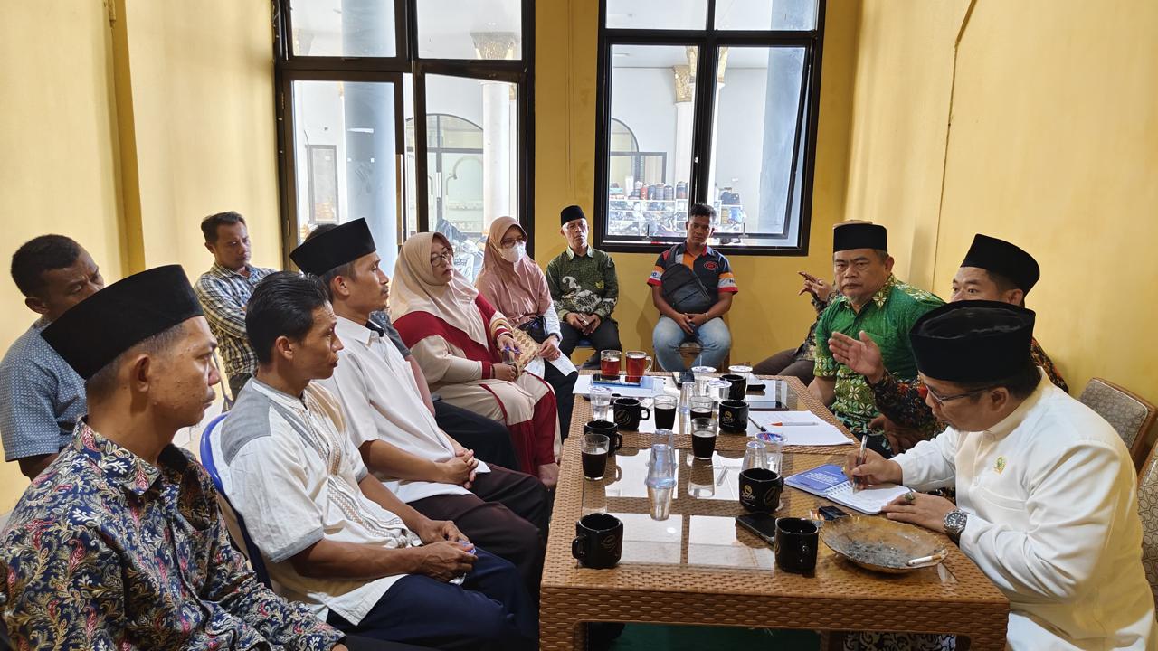 MUI Resmi Larang Kegiatan AKI yang Dinilai Menyimpang Dari Ajaran Agama