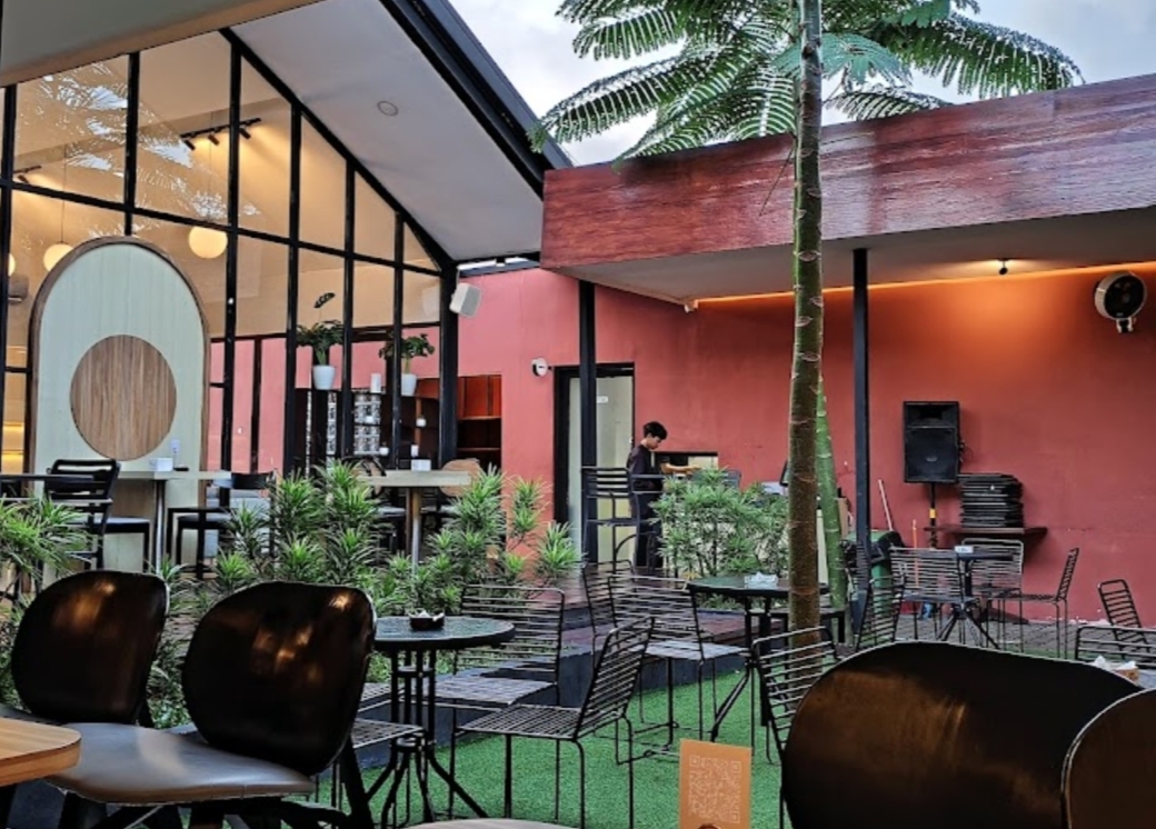 Aestetik Dan Affordable, Manca Eatery Cafe 24 Jam di Bandar Lampung, Lokasi Kerjakan Skripsi Dan Bahas Bisnis