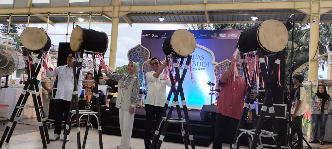 BI, OJK-KDEKS Lampung Launching Pasar KHAS Lebak Budi Dalam Festival Ekonomi Syariah Sumatera 2025