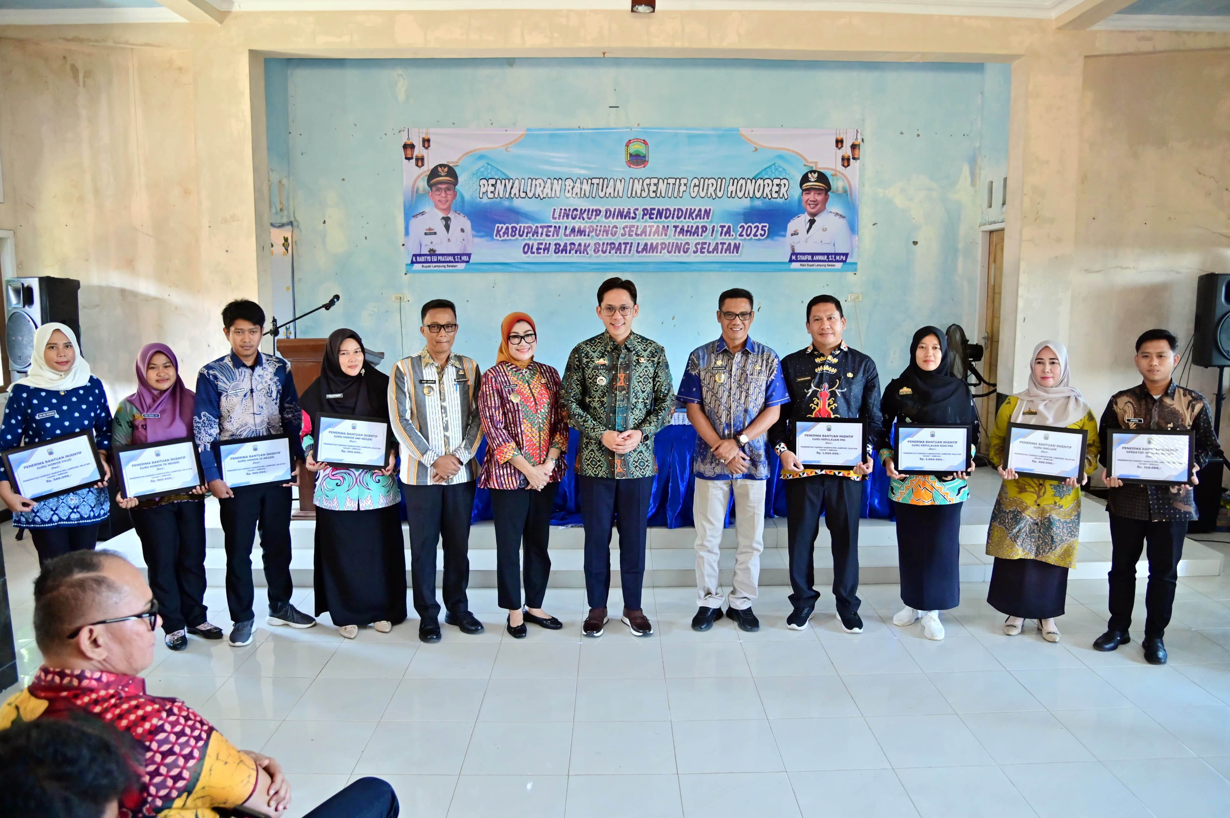 Catat, Ini Pesan Bupati Lampung Selatan Egi ke Guru Honorer