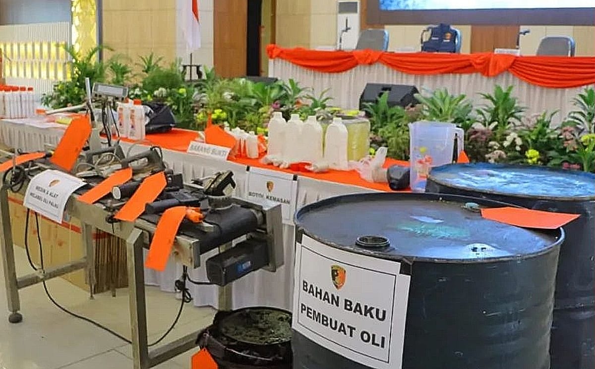 Marak Peredaran Oli Palsu, Begini Cara Mudah Mendeteksi Produk Ori Agar Kendaraan Tidak Rusak