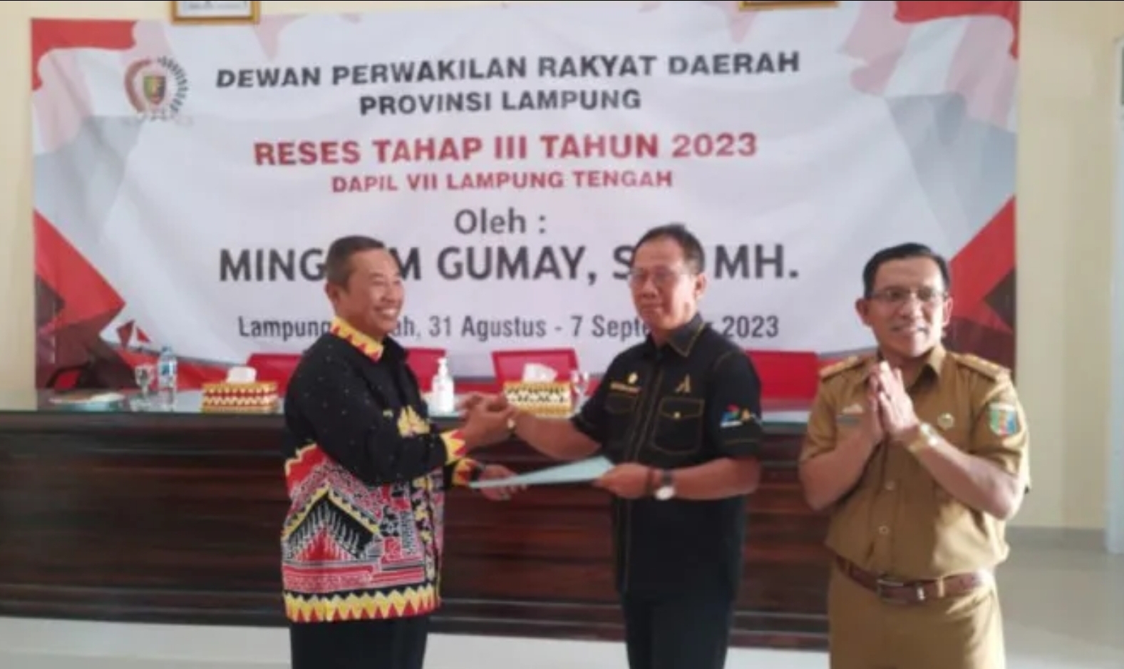 Ketua DPRD Lampung Perjuangkan Sumur Bor dan Rumah Ibadah