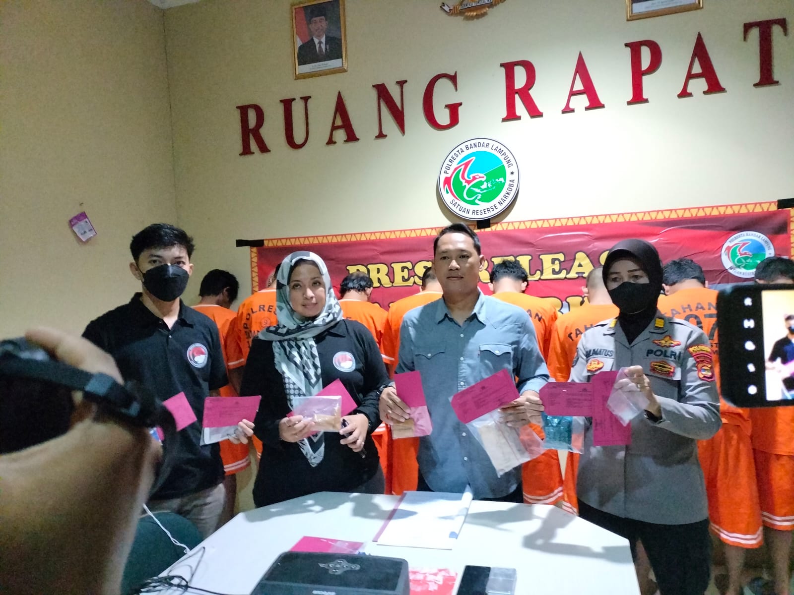 Satu Pekan, 2 Pengedar dan 7 Pengguna Narkoba Diamankan, Sabu dan Ganja Turut Jadi Barang Bukti