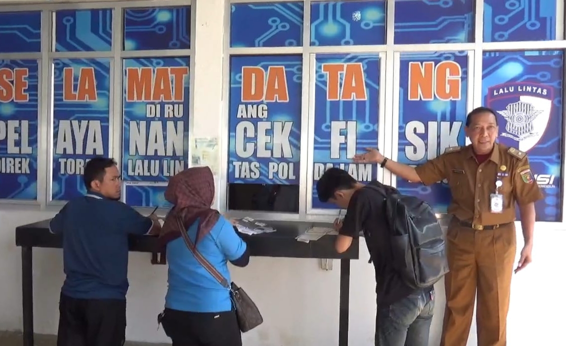Maksimalkan Pemutihan PKB, Pemprov Lampung Tambah Loket Hingga Petugas