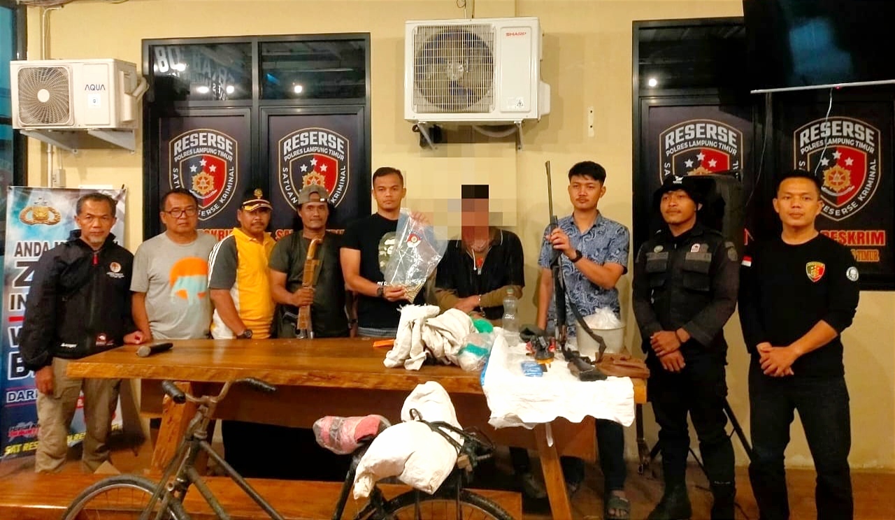 Pemburu Liar di Taman Nasional Way Kambas Ditangkap, Ini Barang Buktinya